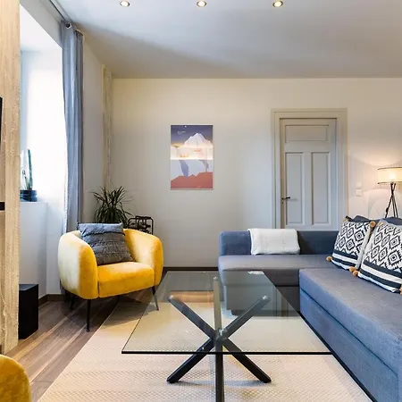 Modern Hypercenter 3br + View 180° 아파트
